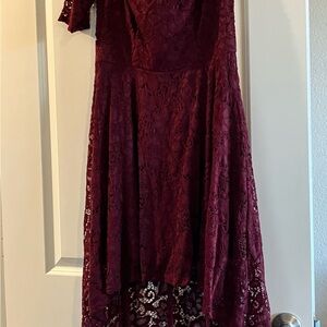 Elegant Burgundy Lace Dress